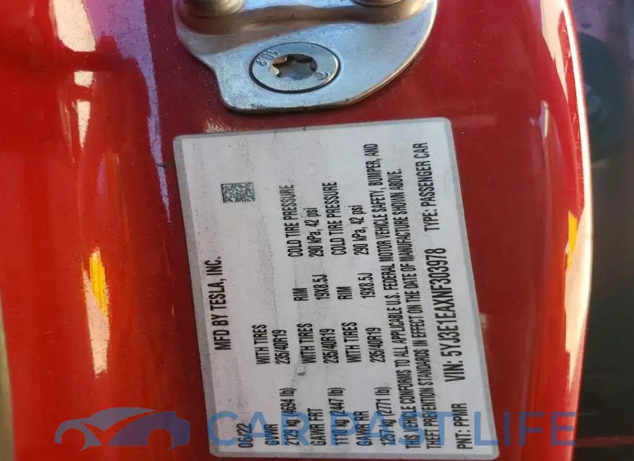 5YJ3E1EAXNF303978# 12