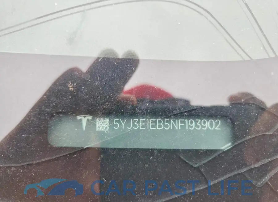5YJ3E1EB5NF193902# 12