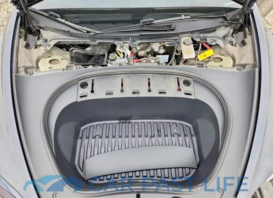 5YJ3E1EB5RF806896# 11