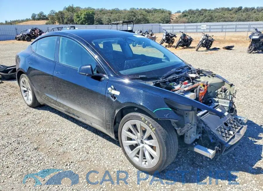 5YJ3E1EB9NF254684# 4