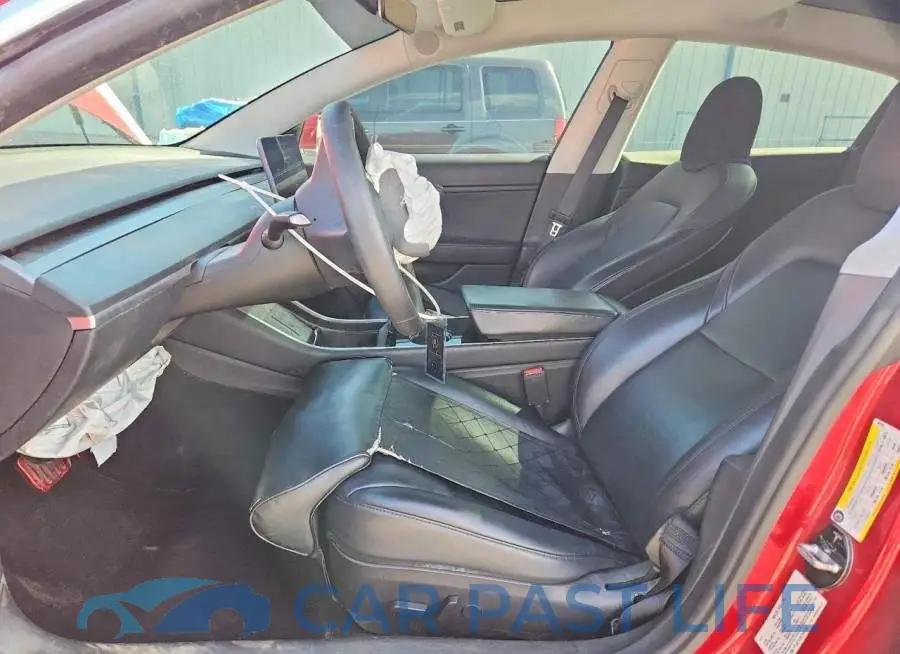 5YJ3E1EC8LF601993# 7