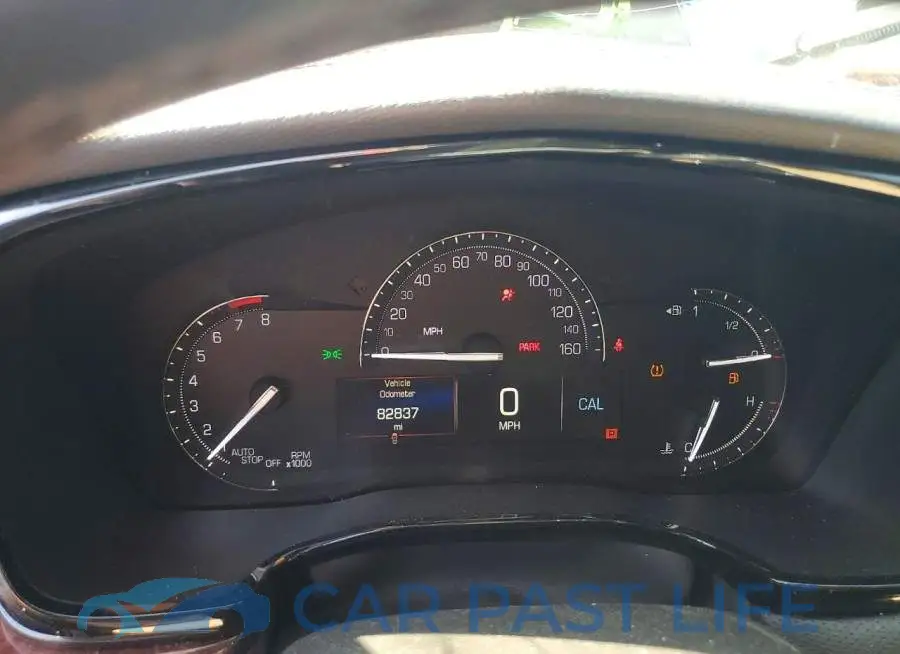 1GYKNCRS1KZ137070# 9