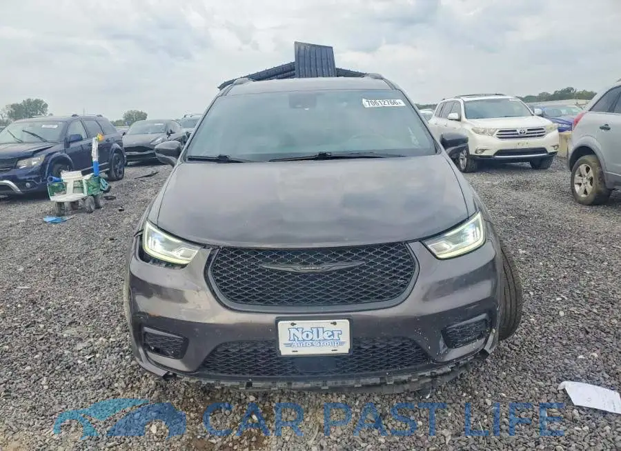 2C4RC1BG0MR571966# 5