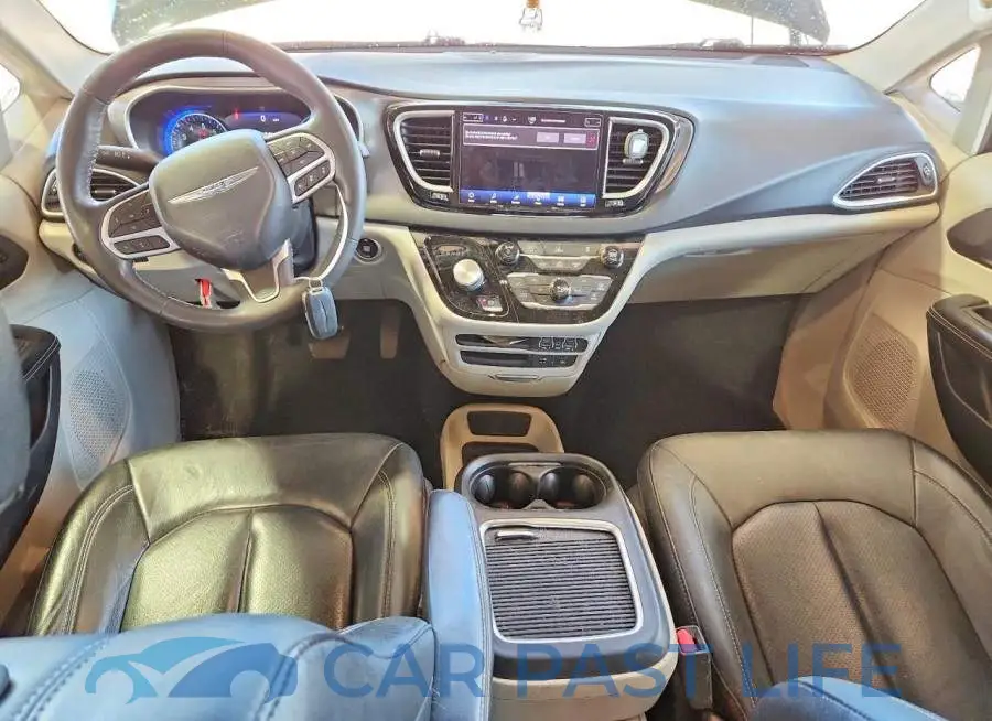 2C4RC1BG1NR178866# 8