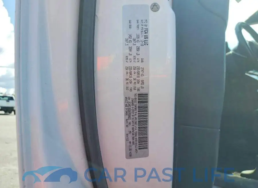 2C4RC1BG6KR560631# 13