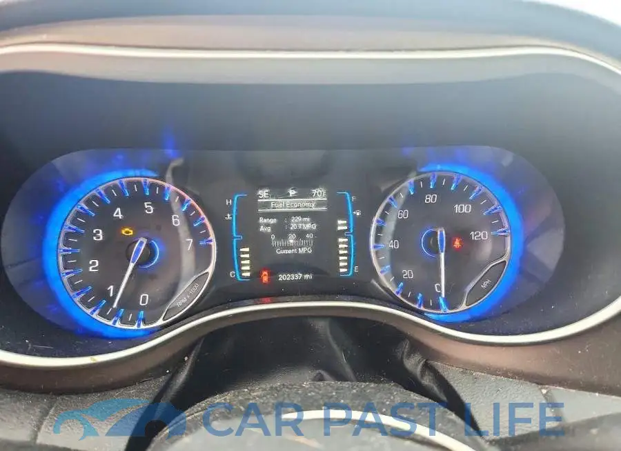 2C4RC1CG9HR519756# 9