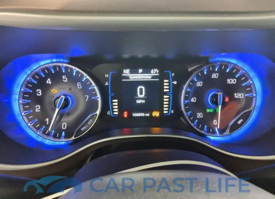 2C4RC1CGXPR615684# 9