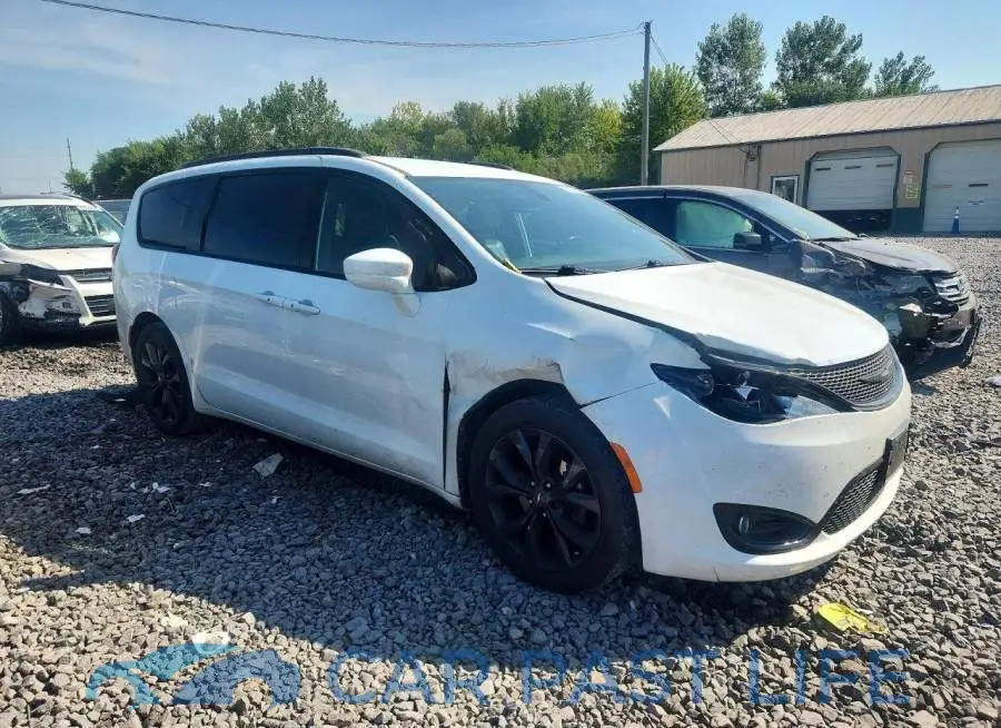 2C4RC1EG0KR742014# 4