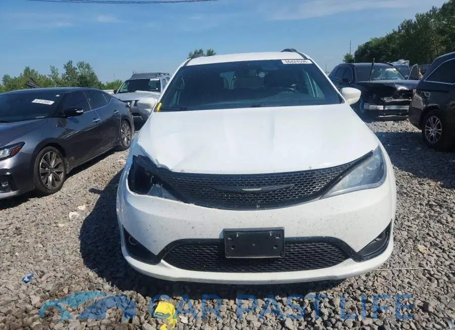 2C4RC1EG0KR742014# 5