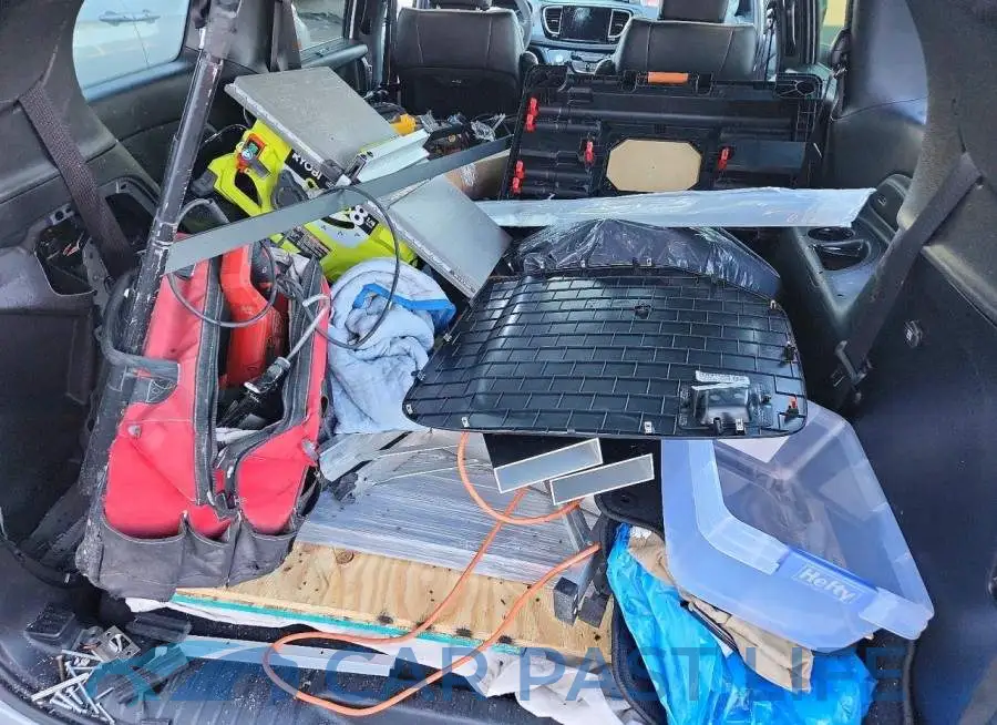 2C4RC1GG9TR262827# 13