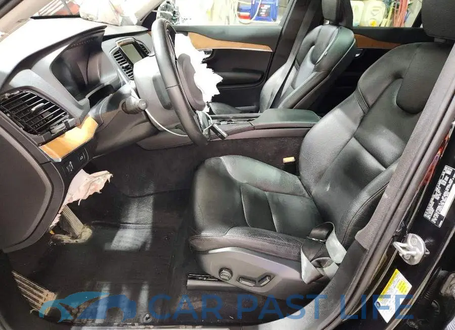 YV4A22PK8N1835392# 7