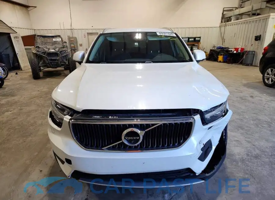 YV4AC2HK1M2402761# 5