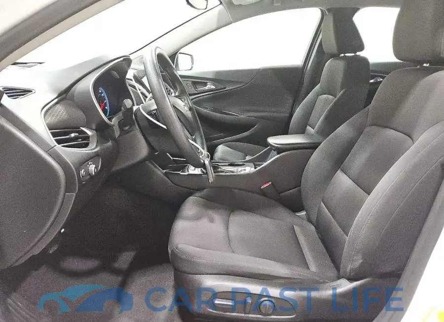 1G1ZC5ST4PF148655# 7