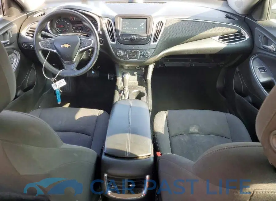 1G1ZD5ST1JF156118# 8