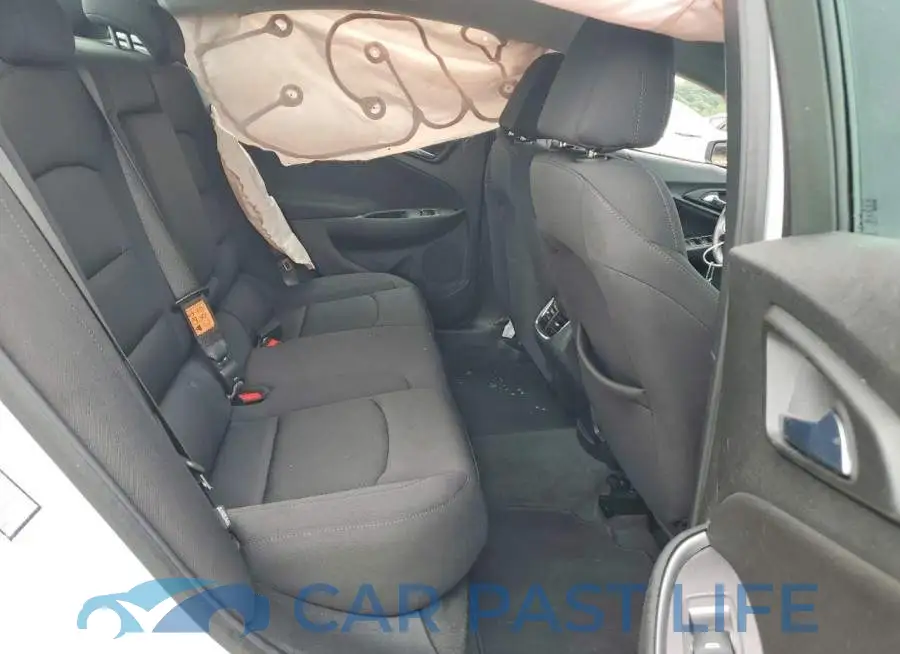 1G1ZD5ST1RF177594# 10