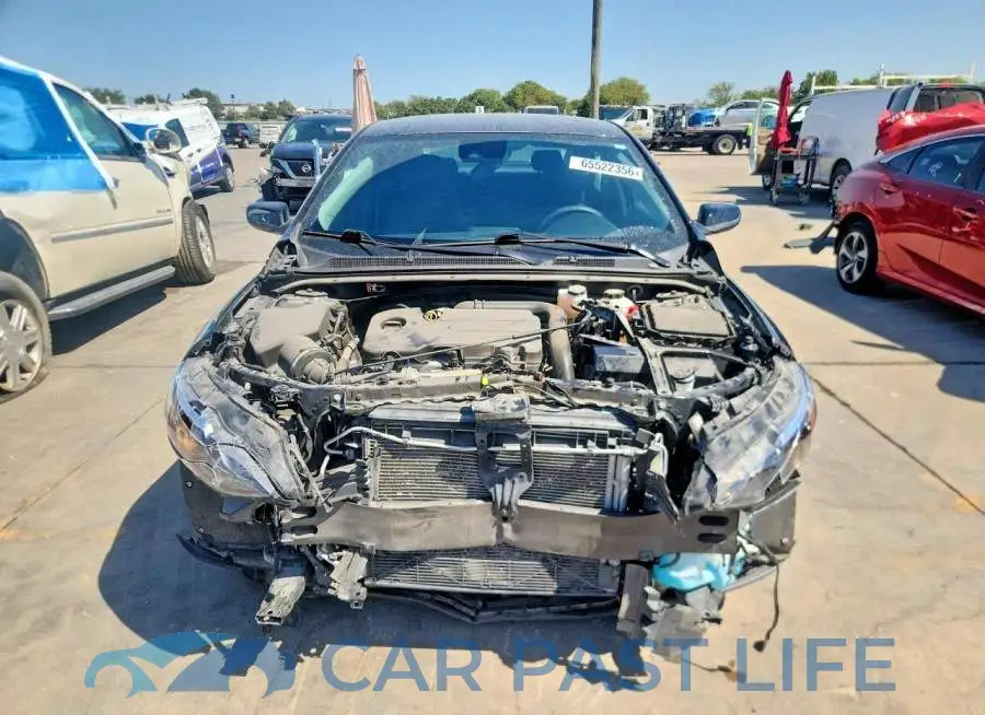 1G1ZD5ST2SF111187# 5