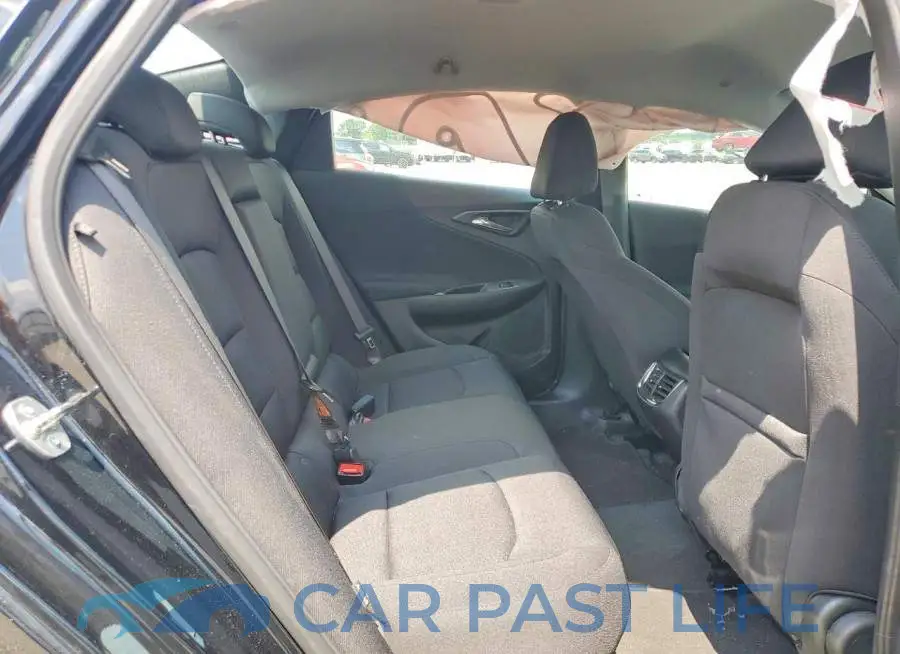 1G1ZD5ST2SF141371# 10