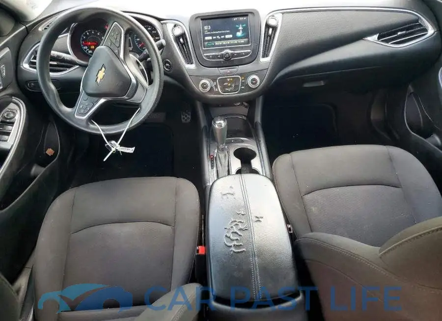 1G1ZD5ST3JF136937# 8