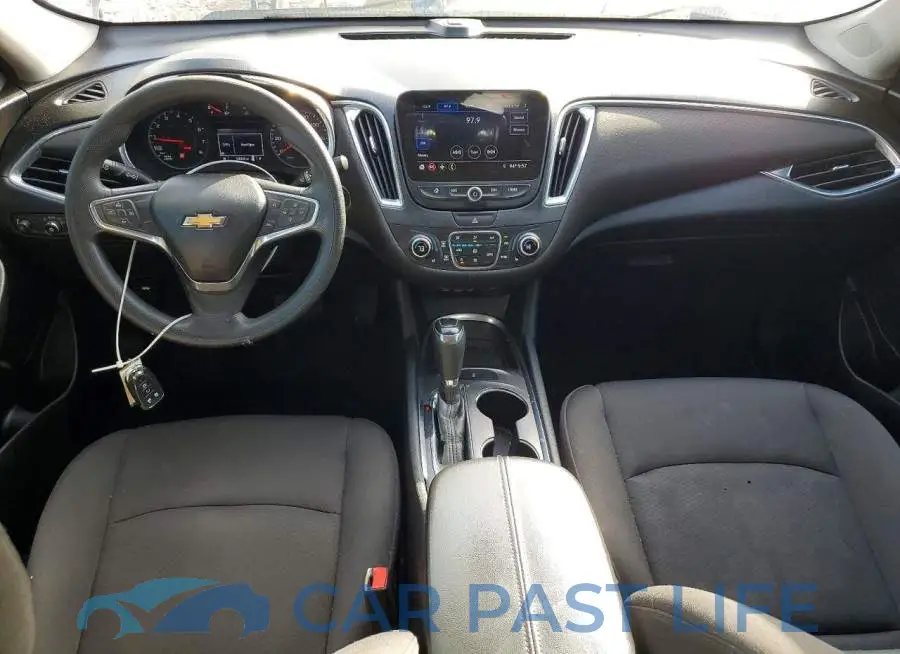 1G1ZD5ST4KF135071# 8