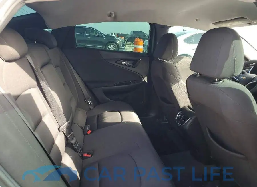 1G1ZD5ST4KF135071# 10