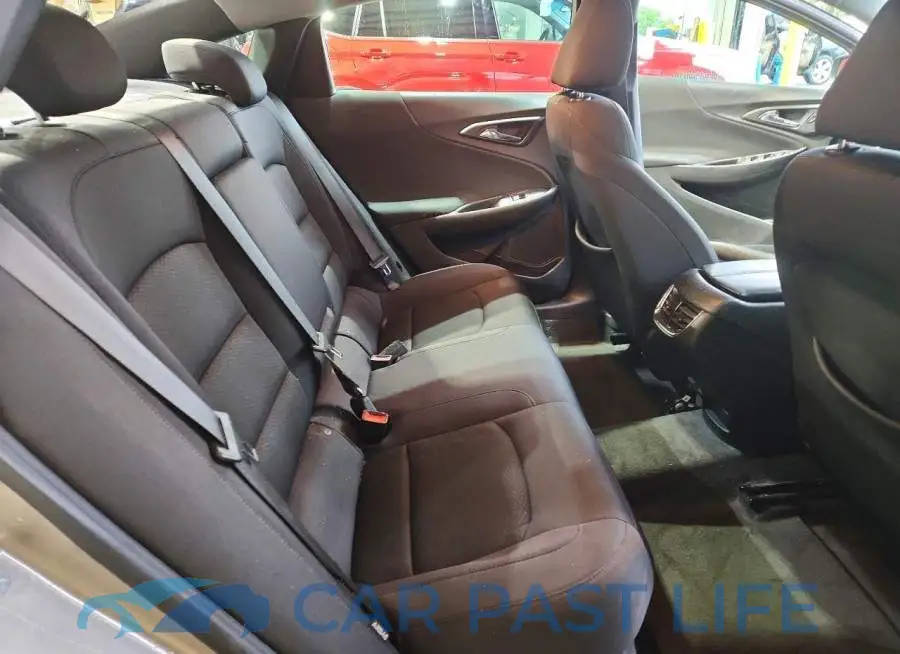 1G1ZD5ST6NF165550# 10