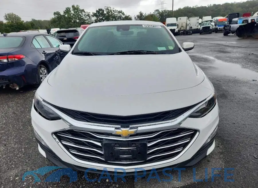 1G1ZD5ST7PF172722# 5