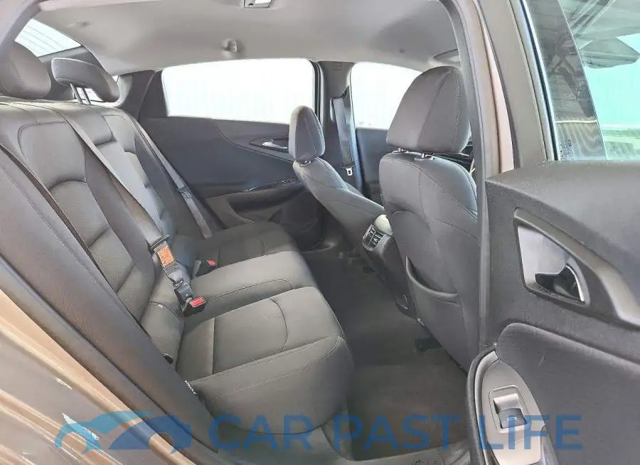 1G1ZD5ST7SF121441# 10