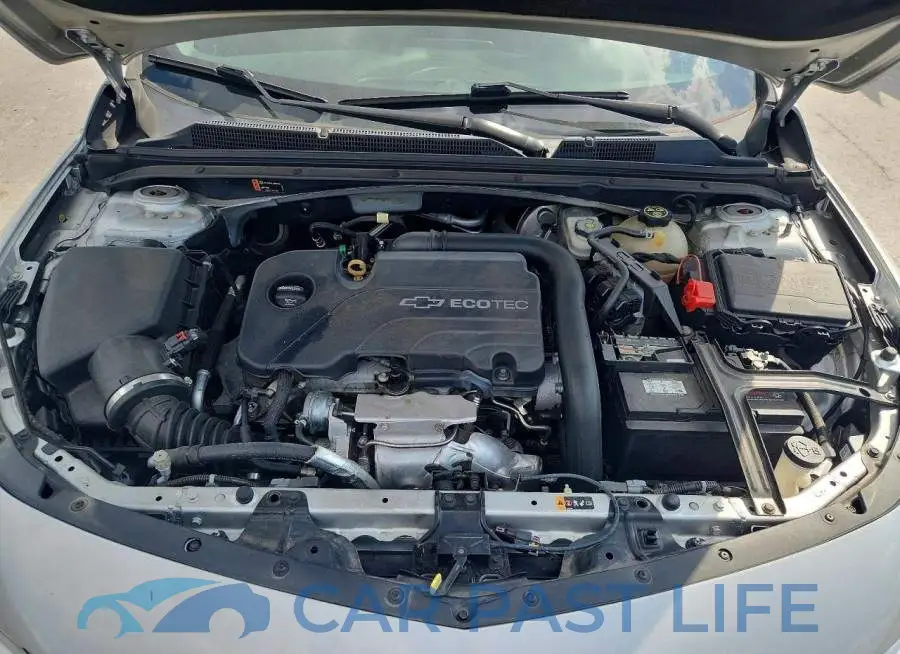 1G1ZD5ST8JF152826# 11
