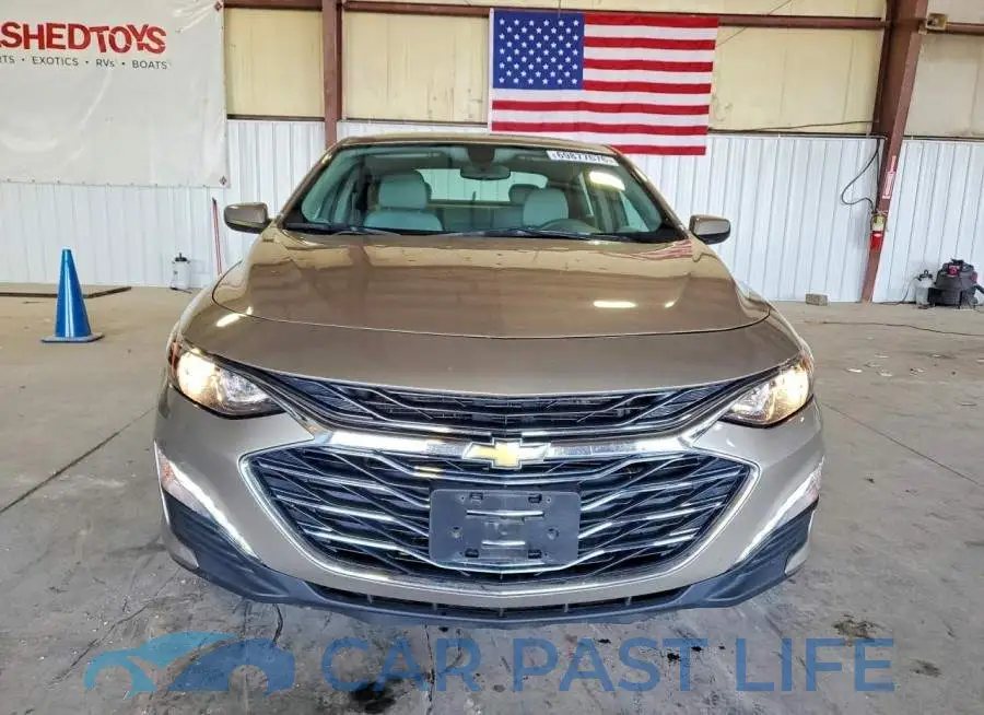 1G1ZD5ST8NF114700# 5