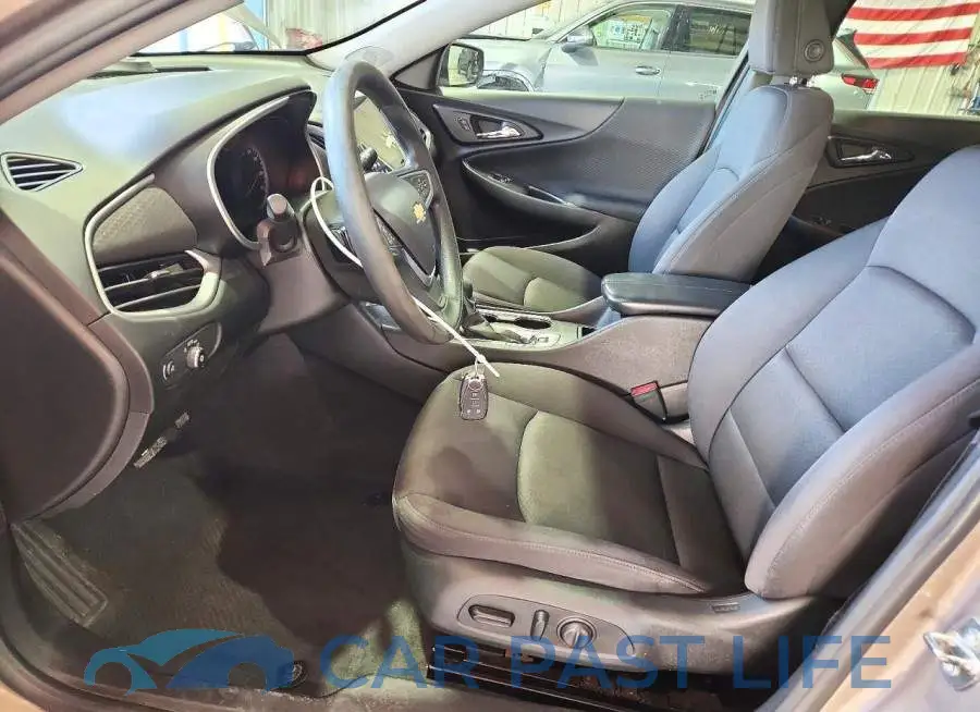 1G1ZD5ST9PF193670# 7
