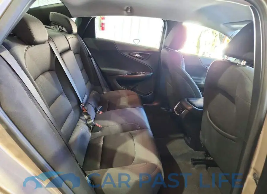 1G1ZD5ST9PF193670# 10