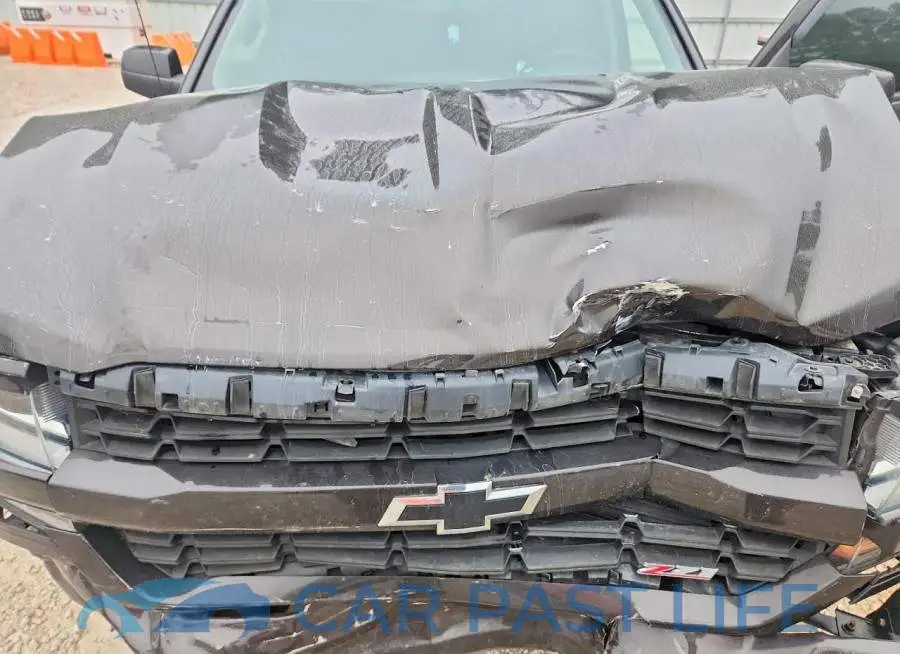 1GCVKREC4JZ172195# 11