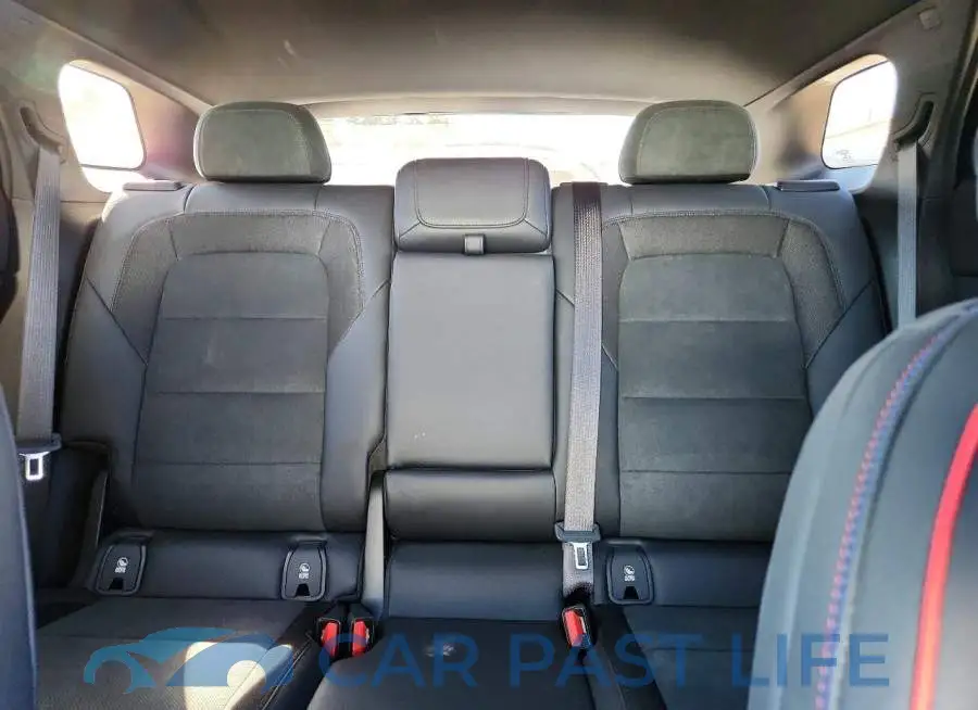 3GNKDCRJ8RS192744# 10
