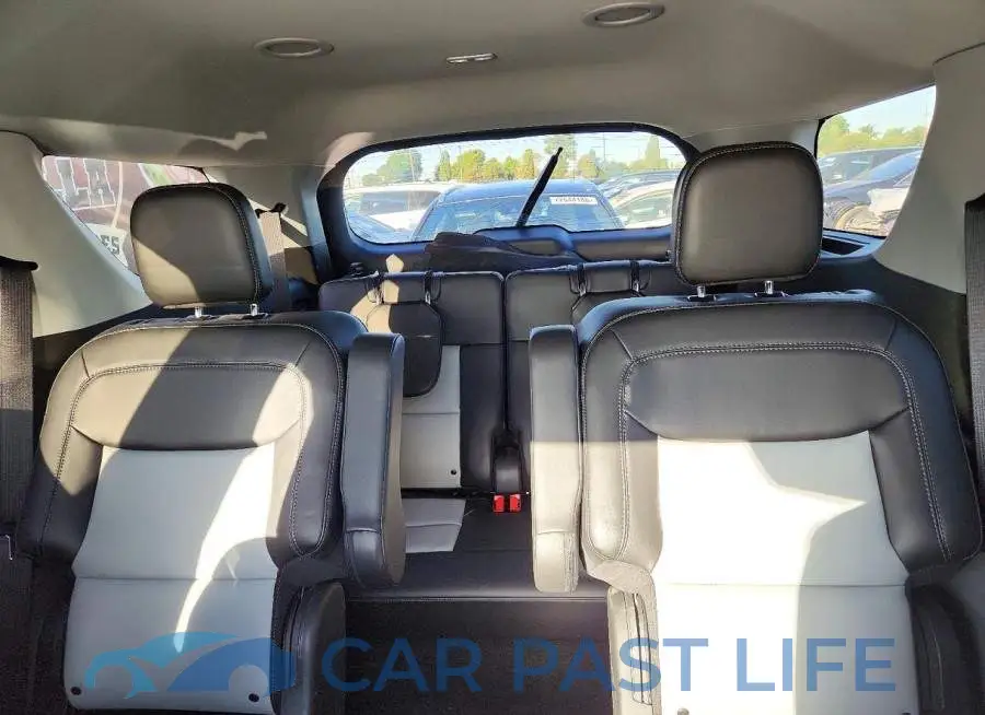 1FMSK7DH2RGA17538# 10