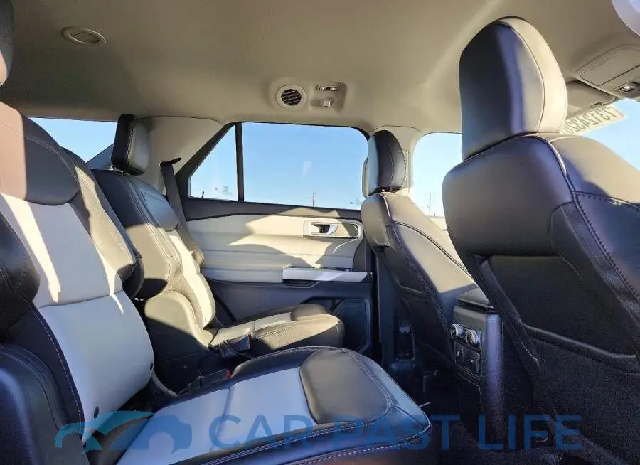 1FMSK7DH2RGA17538# 11