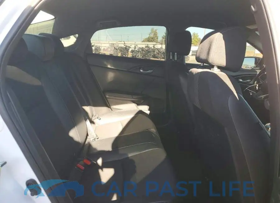 19XFC2F82LE205437# 10