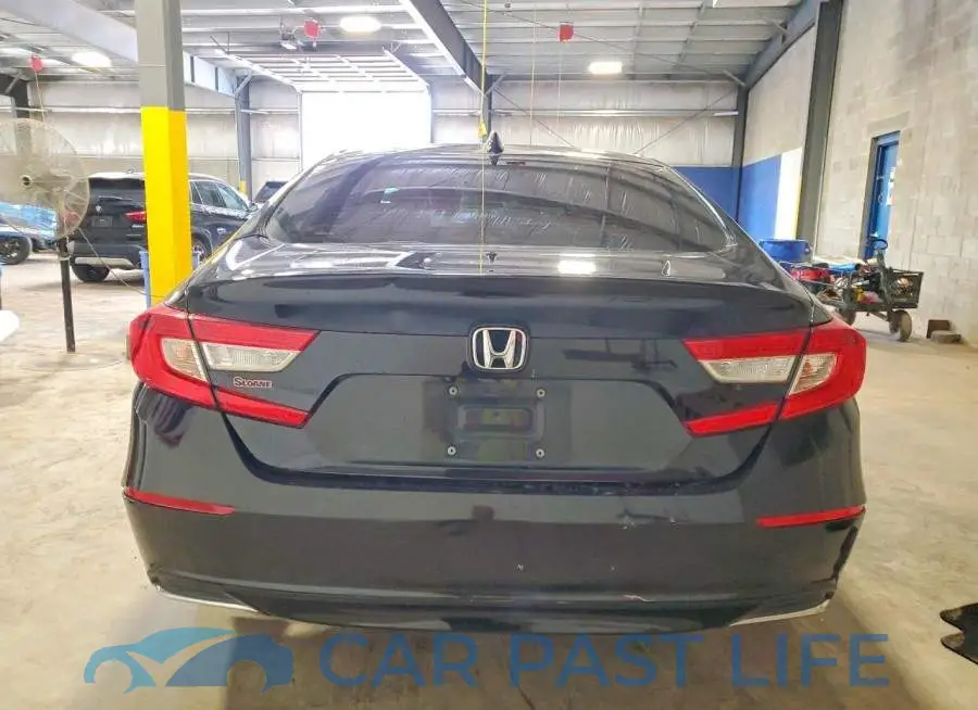1HGCV1F40KA021802# 6
