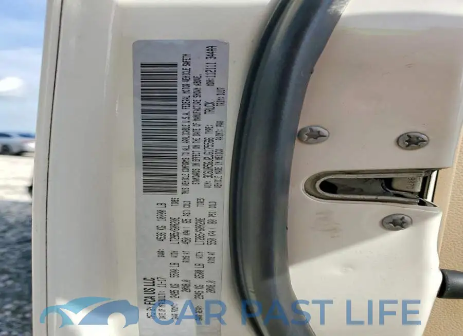 3C6UR5GJ2JG175566# 13