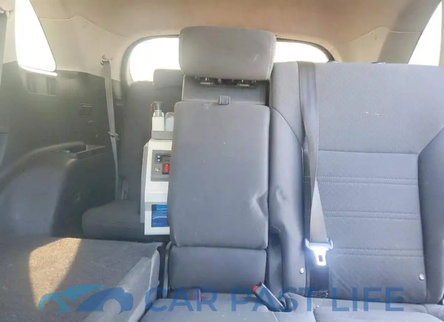5XYPG4A33KG520765# 10