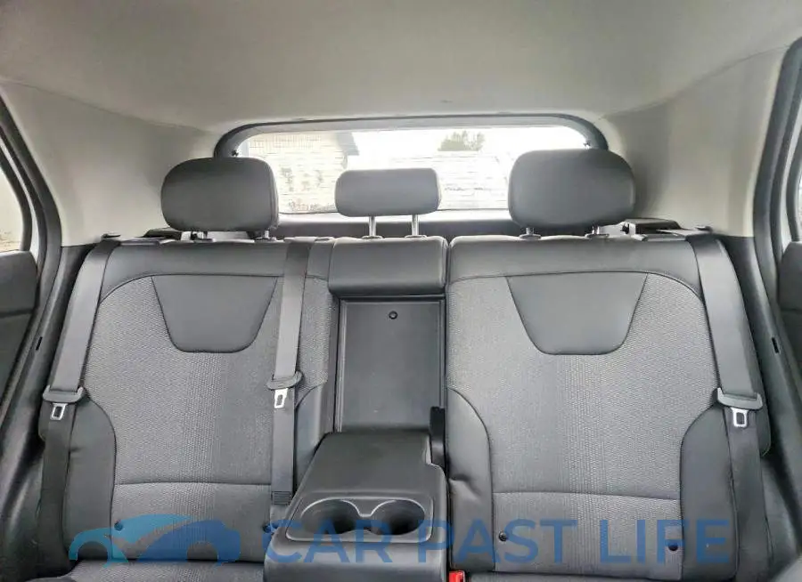 KNDCR3LE0P5114816# 10