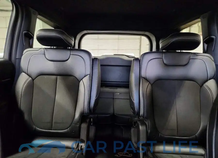 1C4RJKAG9P8831200# 10