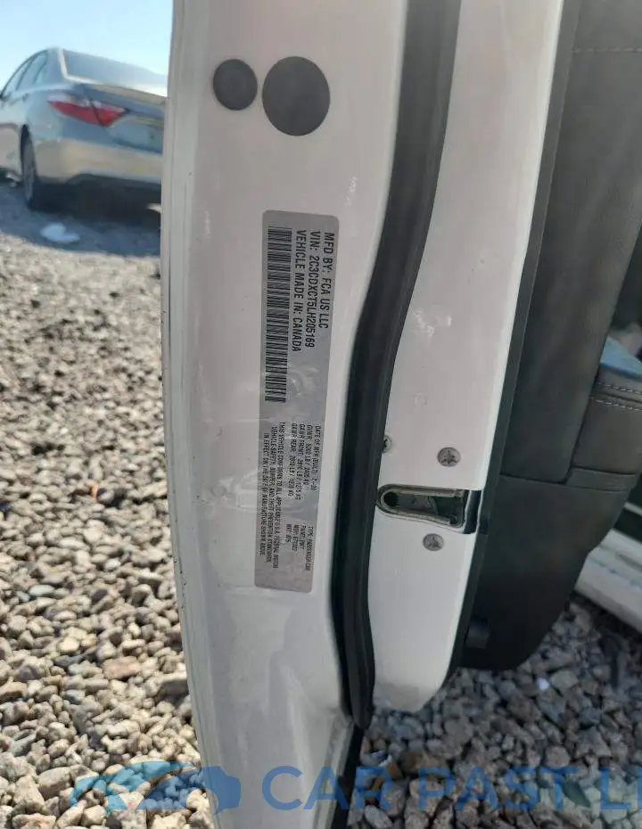 2C3CDXCT5LH205169# 12
