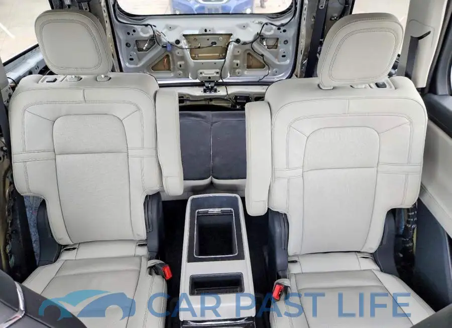5LM5J7XC9SGL18228# 10