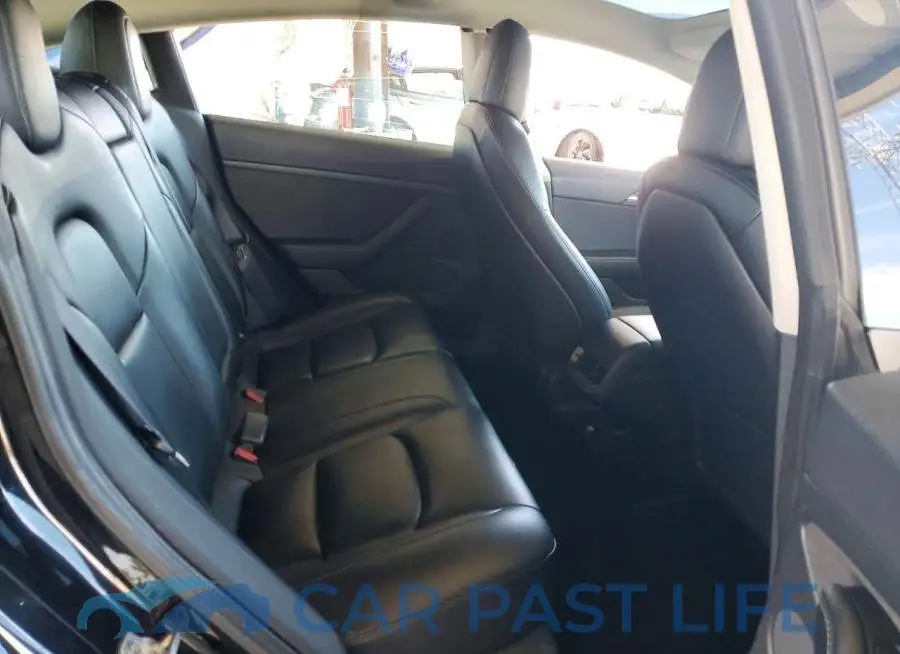 5YJ3E1EB2NF260004# 10