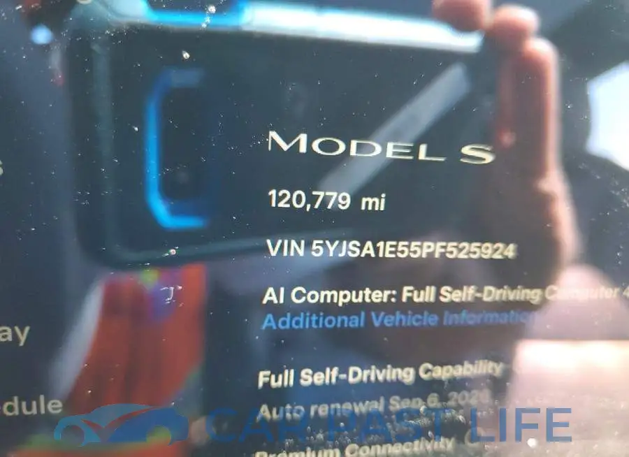 5YJSA1E55PF525924# 9