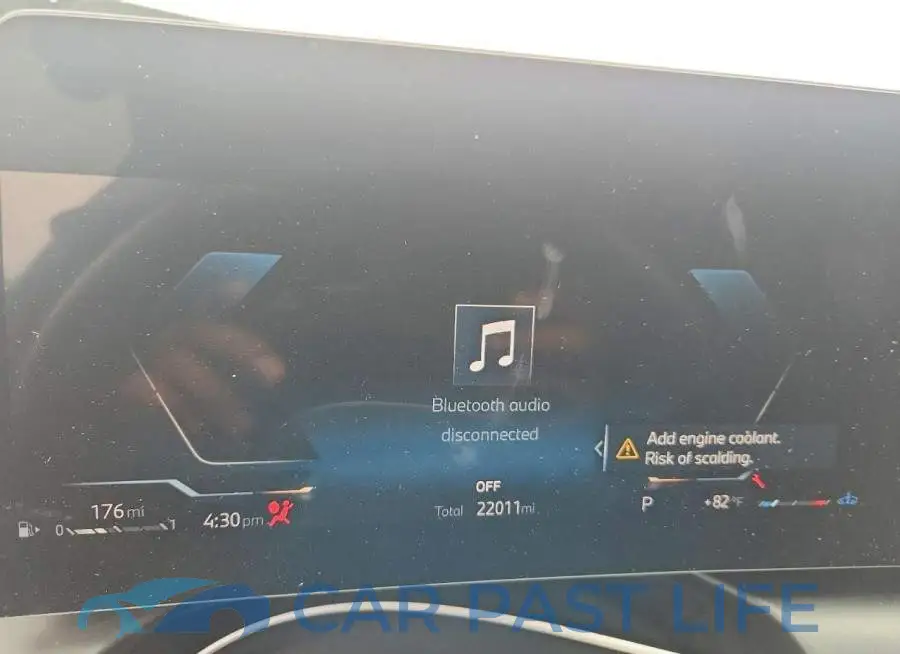 WBA83GG09T7U62624# 9