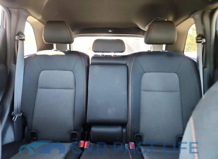 7FARS6H5XRE057121# 10
