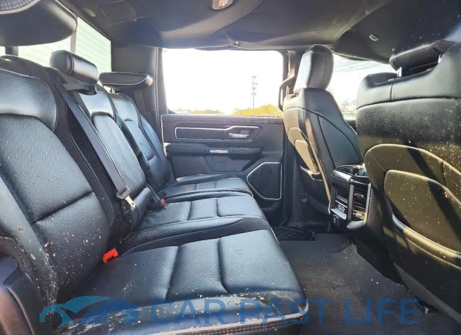 1C6SRFJT3LN324164# 10
