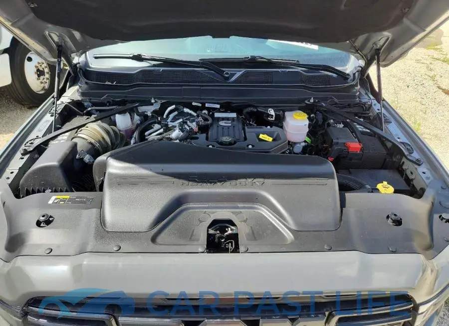 3C63RRHL4TG213840# 11