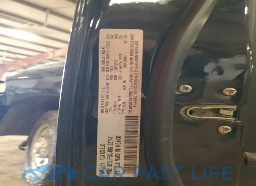 3C6UR5CJ4RG102748# 12